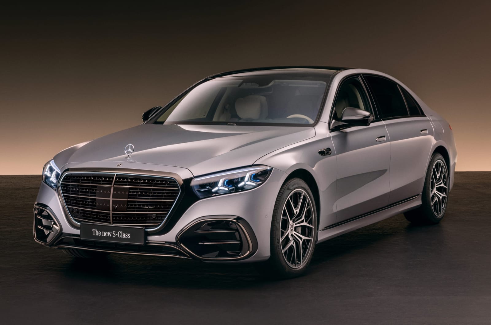 Mercedes-Benz S-Class Flagship